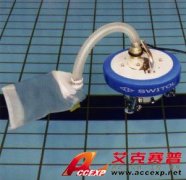 ACCEXP83L浮上式浴池游泳池水底清洗機器人